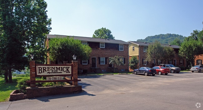 Building Photo - Patriot of Brenmick (FKA Brenmick)