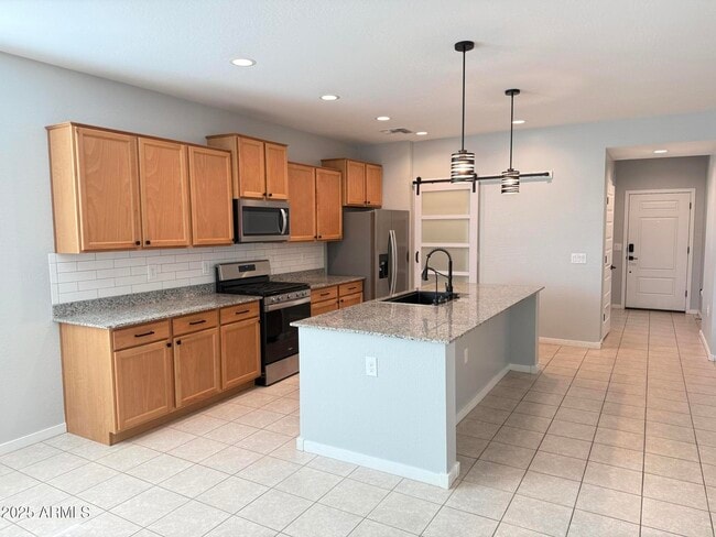 Building Photo - 336 W Tenia Trail
