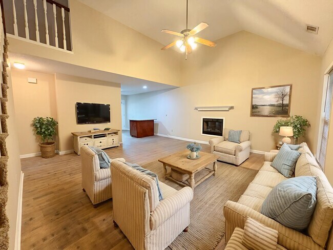 Foto del edificio - 802 N Taylor Ct