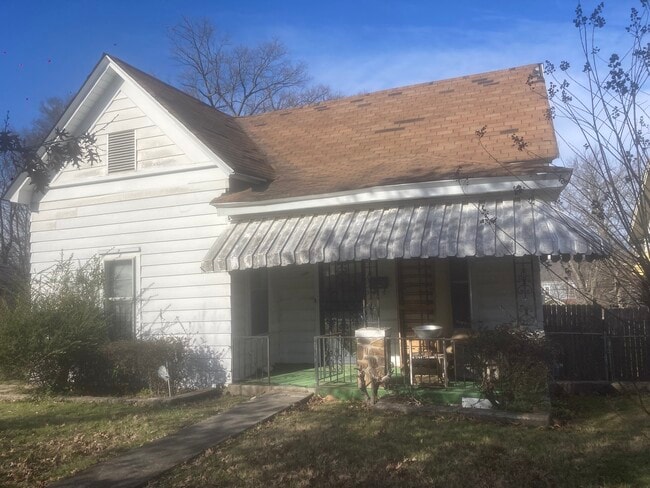 Foto del edificio - 1106 W 21st St