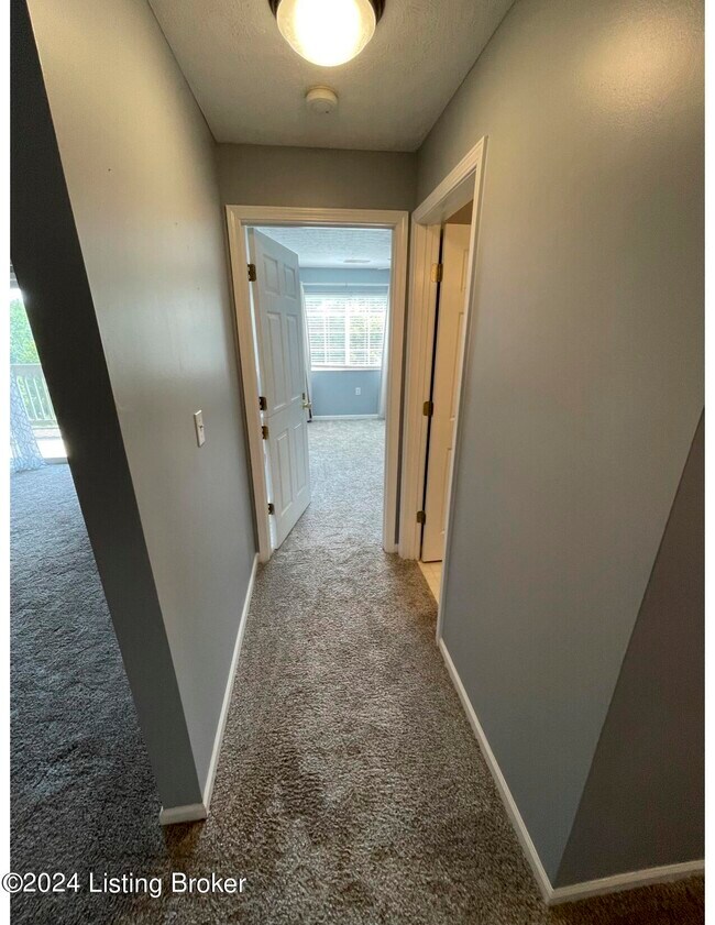 Building Photo - 5309 Rolling Rock Ct