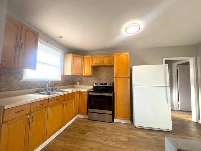 Foto del edificio - Recently Renovated 3-Bedroom Home in South City!