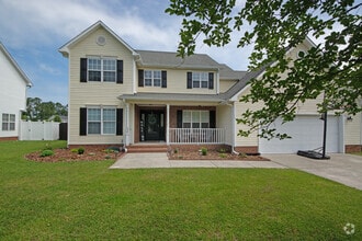 Building Photo - 930 Commons Dr N