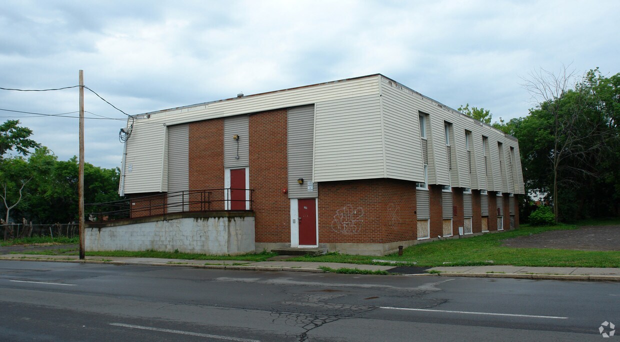 139 Seymour St, Syracuse, NY 13202 Apartments in Syracuse, NY