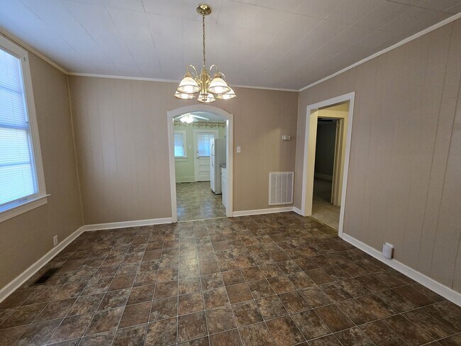 Foto del edificio - 345 Second St