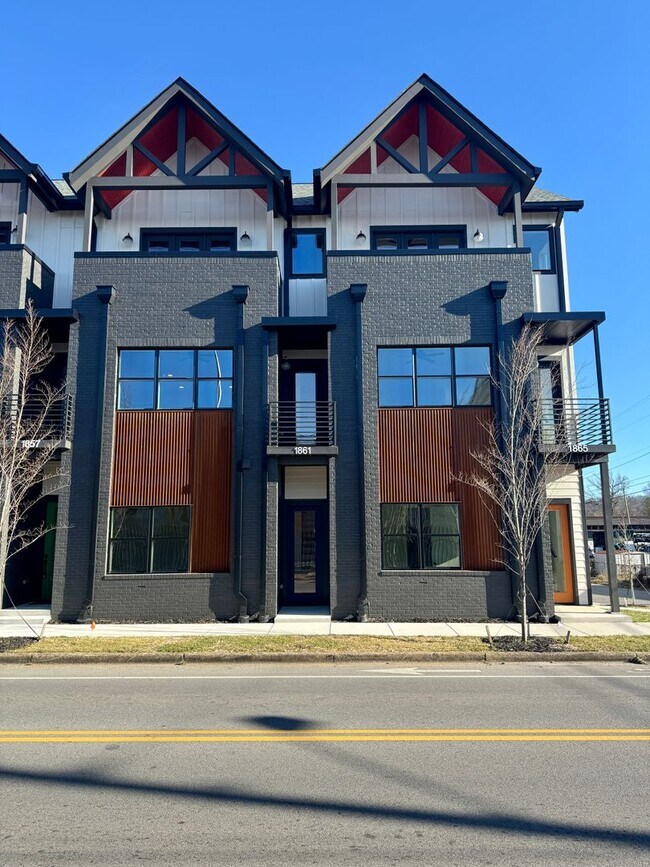 Building Photo - 1861 Zeta Way