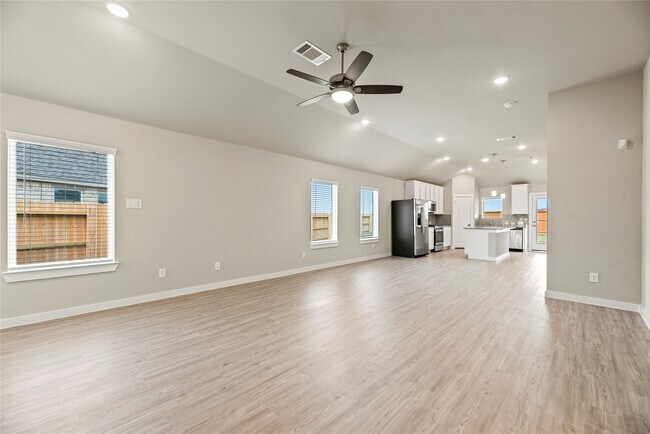 Foto del edificio - 21670 Sandy Dune Dr