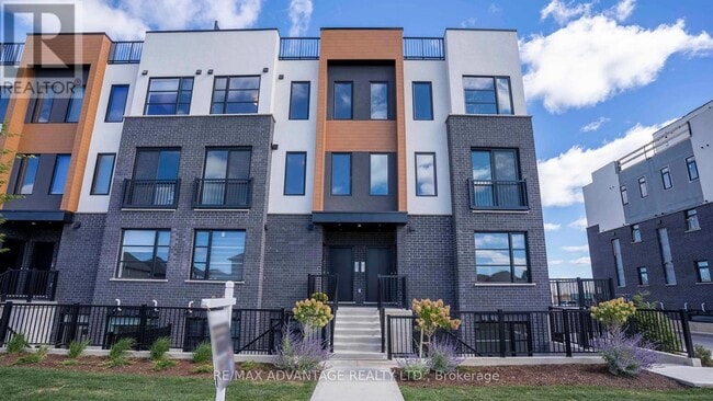 Building Photo - 3900 Savoy St