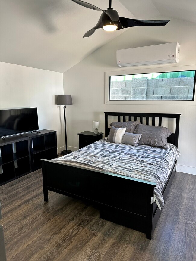 Foto del edificio - 326 N 17th Dr