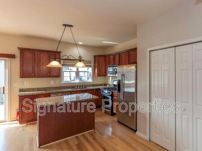 Building Photo - 105 Sand Dollar Cove