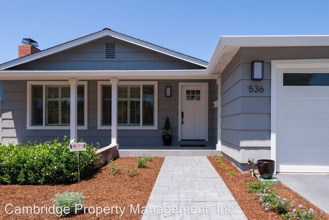Foto del edificio - 4 br, 2 bath House - 536 Leona Ln
