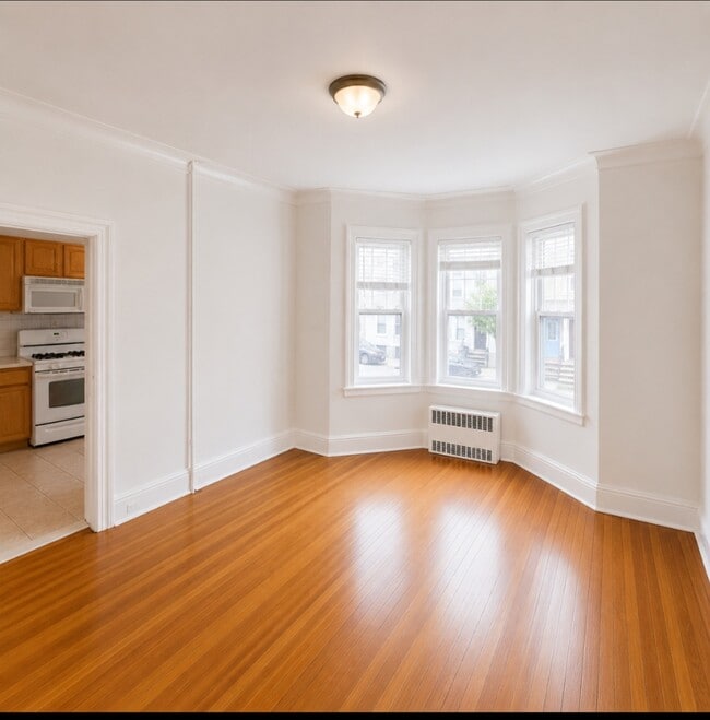 Building Photo - 217 51st St