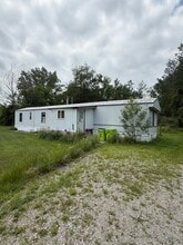 Building Photo - 1404 Rumbaugh Ln