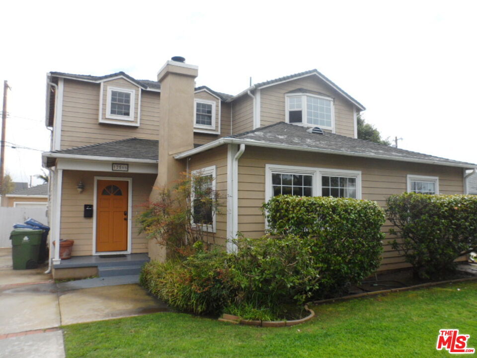 Primary Photo - 12566 Woodbine St