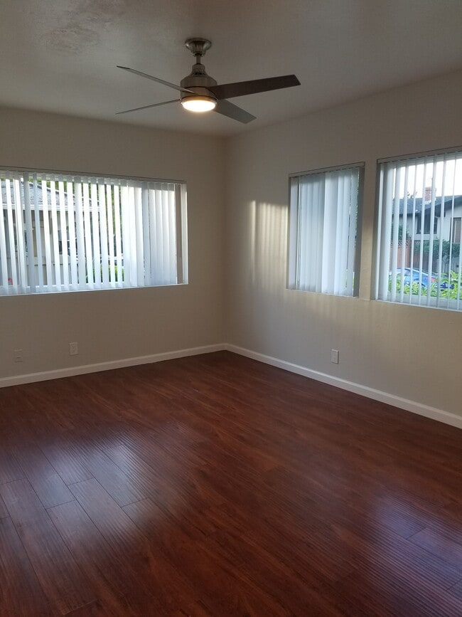 Studio Sleeping Area Pic. #1 - 1225 Laguna Avenue Apartments