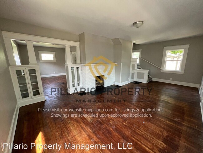 Foto del edificio - 3 br, 1.5 bath House - 102 S Bradley Ave.