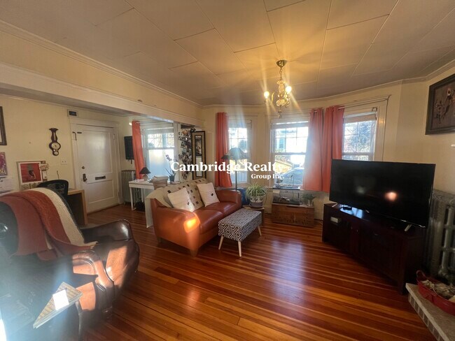 Foto del edificio - 10 Townsend Rd