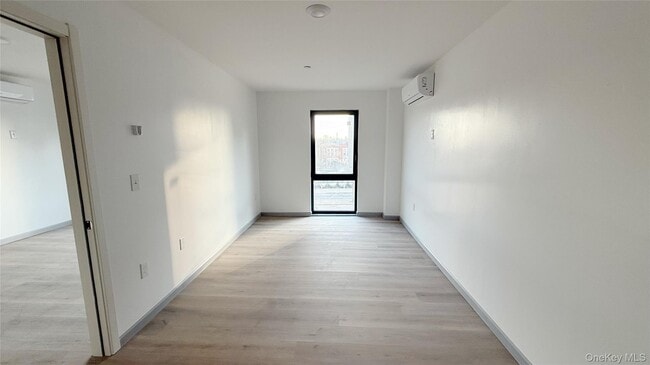 Building Photo - 70-40 45th Ave