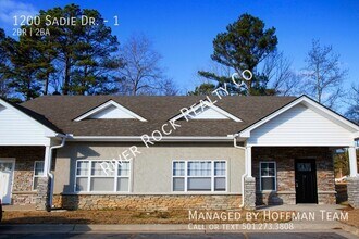 Building Photo - 1200 Sadie Dr