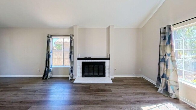 Building Photo - 12658 Heartleaf St