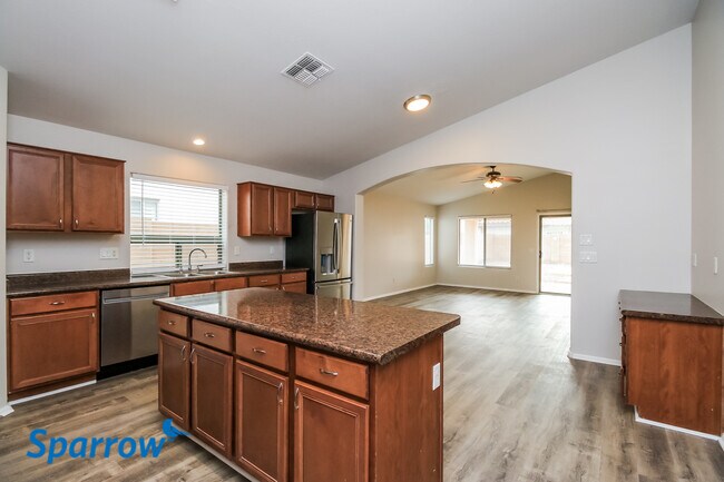 Building Photo - 699 E Baker Dr