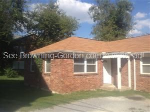 Foto principal - Cute and convenient duplex available!!
