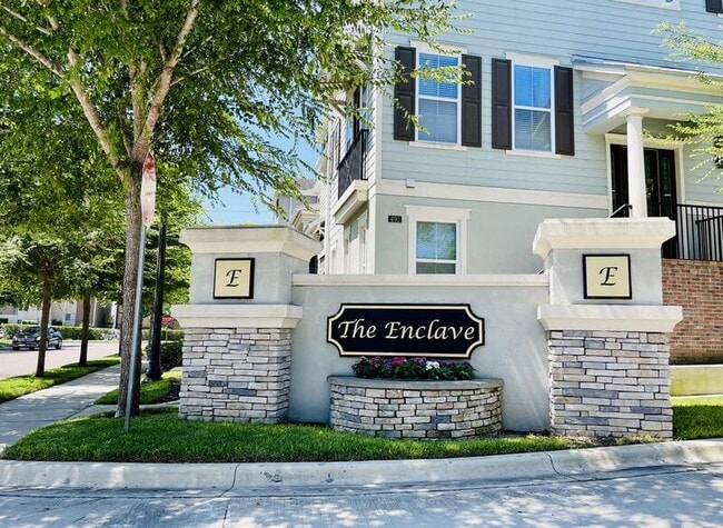 Photo - 472 Windmill Palm Cir Townhome