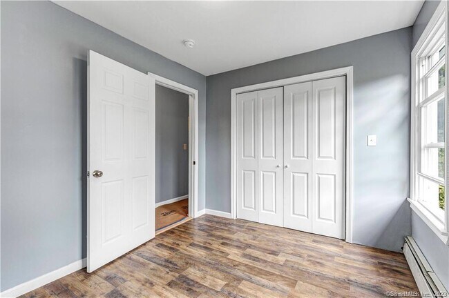 Bedroom - 111 Highland St