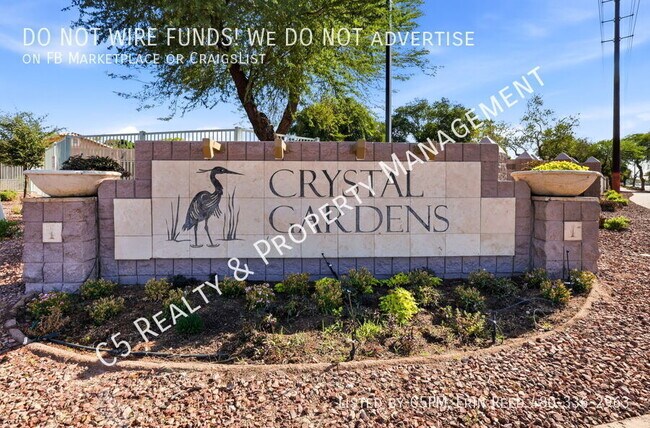 Building Photo - 10921 W Granada Rd