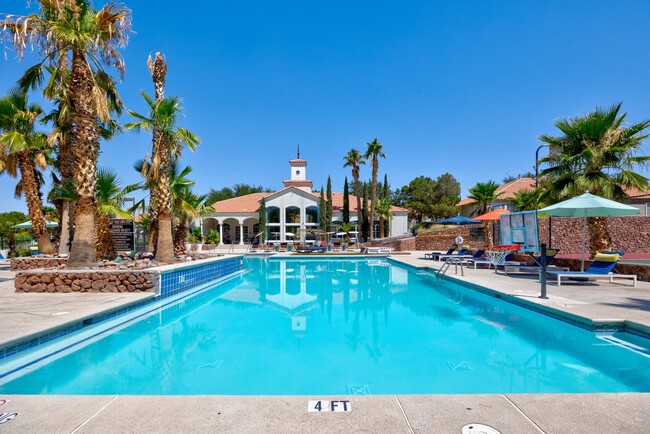 Building Photo - The Retreat at Mesa Hills