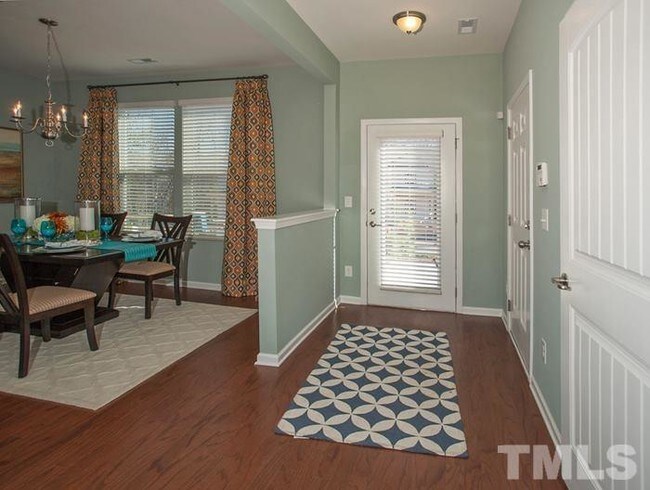 Foto del edificio - 4478 Middletown Dr
