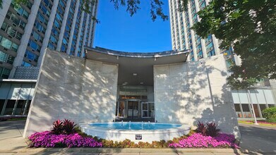 Building Photo - 3600 N Lake Shore Dr