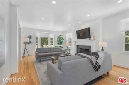 Building Photo - 4 br, 4 bath House - 135 N Norton Ave