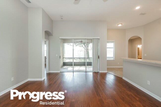 Building Photo - 11913 Summer Springs Dr