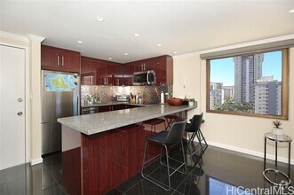 Building Photo - 2140 Kuhio Ave.