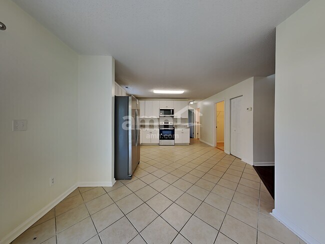 Building Photo - 107 Harris Ct