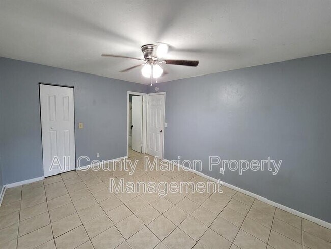 Foto del edificio - 2765 NE 48th Ct