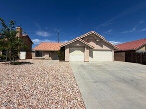 Building Photo - 1725 Windsor Pl