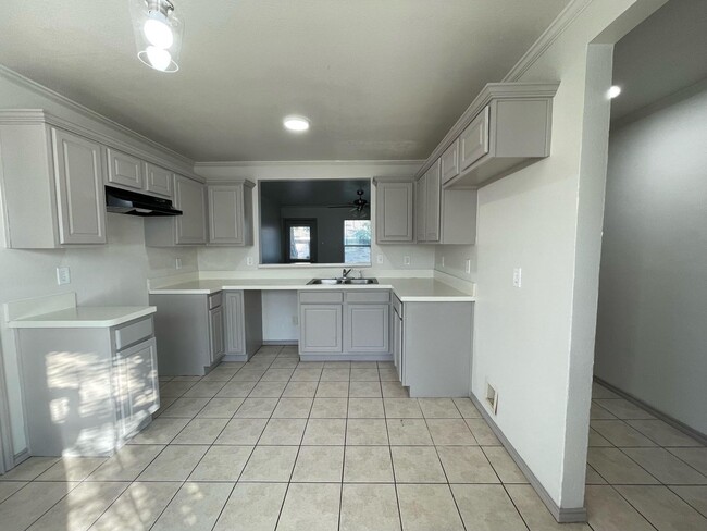 Building Photo - 4102 Opal Ave