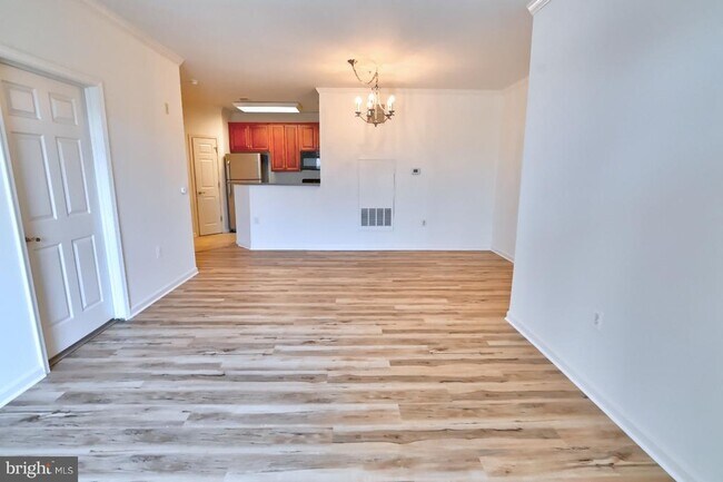 Foto del edificio - 21216 McFadden Square