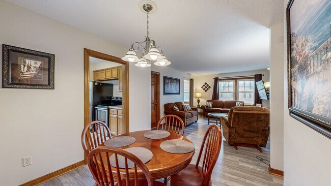 Foto del edificio - 803 14th St NW