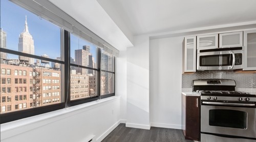 Building Photo - 162 W 24th St