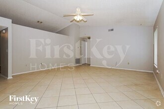 Building Photo - 1389 Trollman Ave