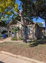 Building Photo - 921 5th St