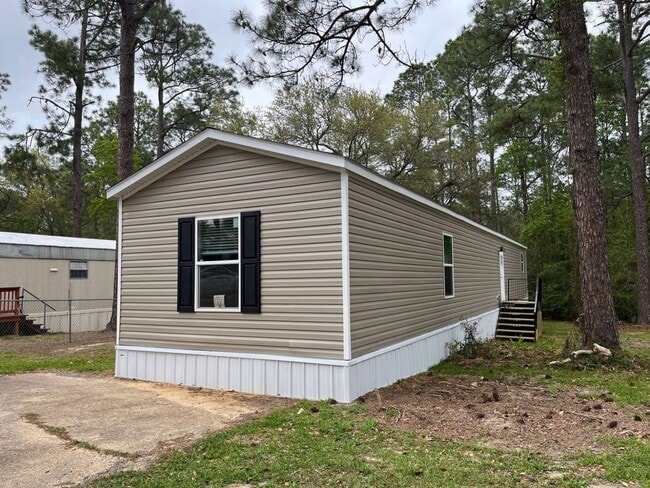 Foto del edificio - 14142 Lorraine Rd