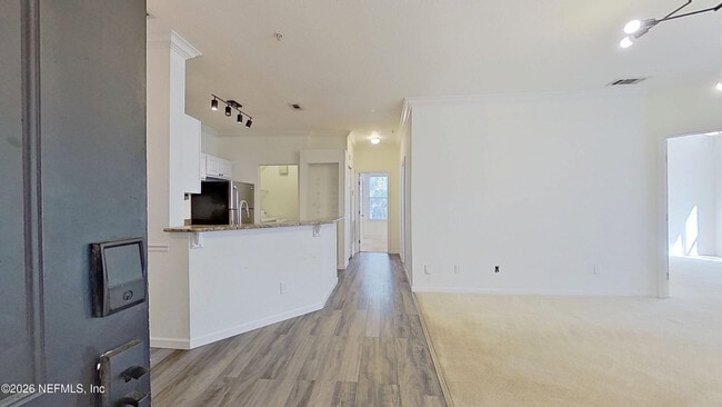 Foto del edificio - 13810 Sutton Park Dr N