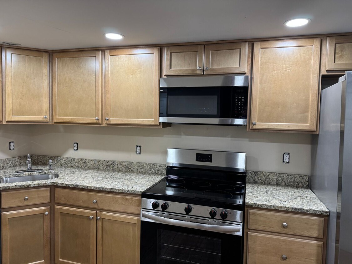 Foto principal - 330 Linden Ave
