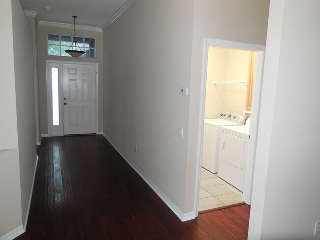 Foto del edificio - 15447 Osprey Glen Dr