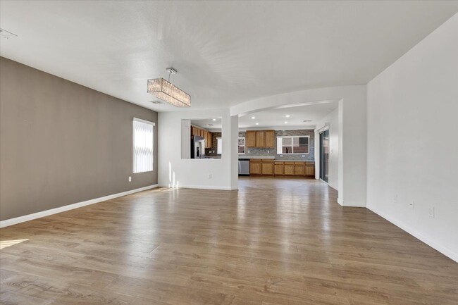 Building Photo - 9376 Fort Bayard Ave