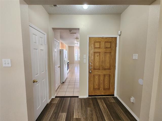 Foto del edificio - 5000 Lodgepole Ln